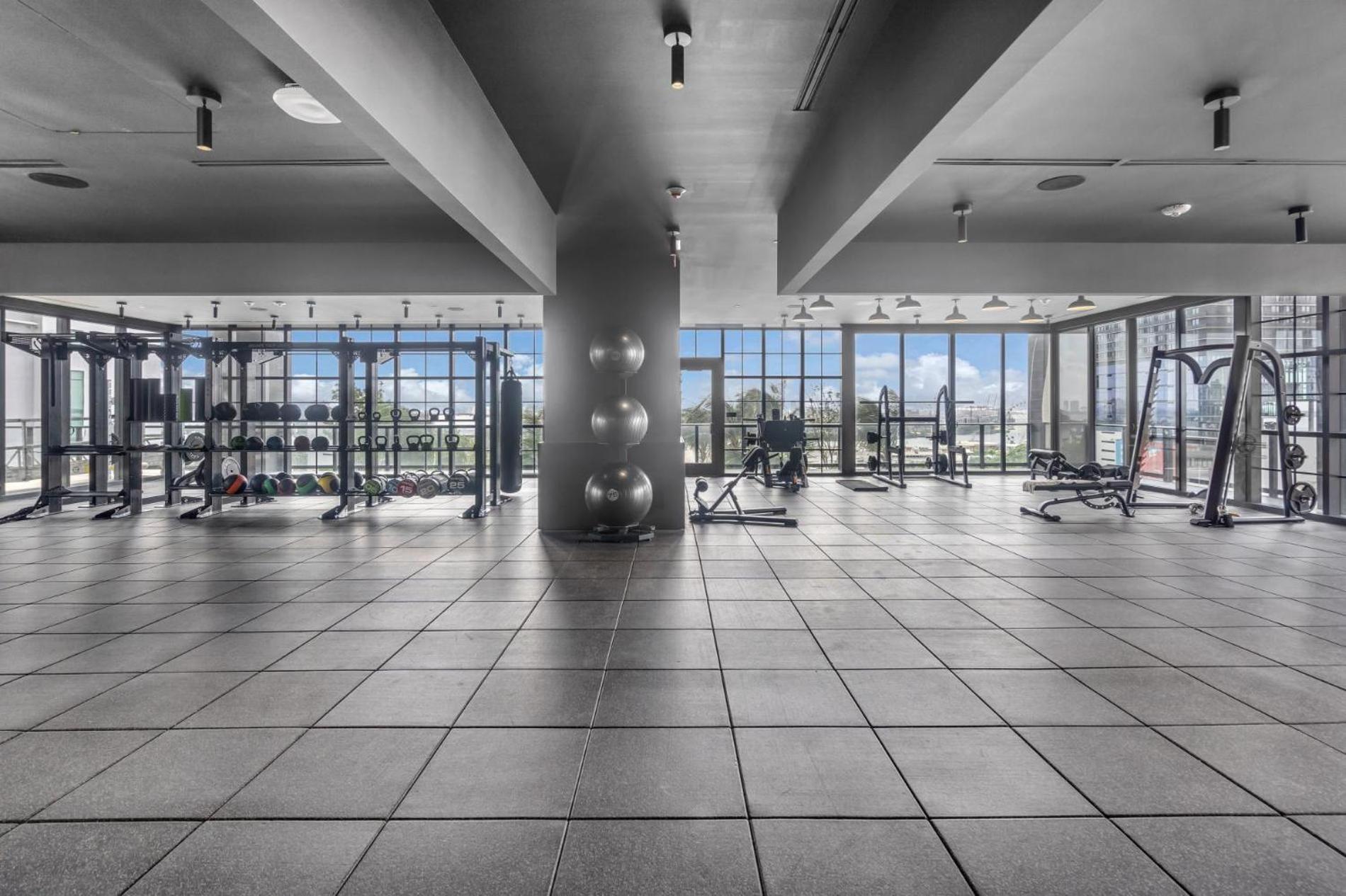Modern 1Br Apartment With Breathtaking Views Heart Of Downtown Miami Exterior photo
