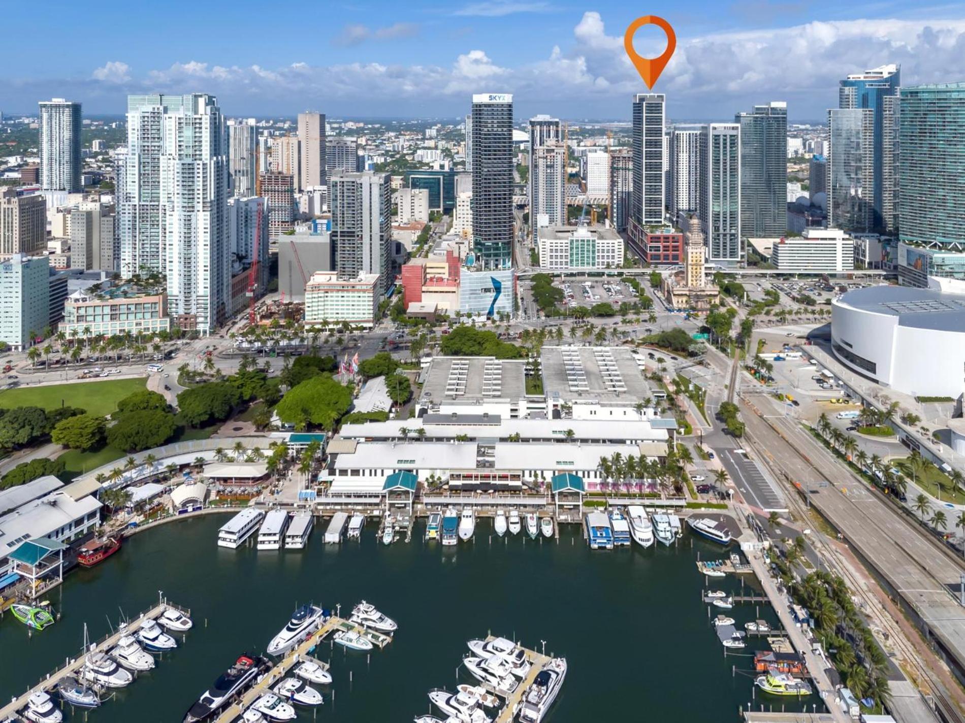 Modern 1Br Apartment With Breathtaking Views Heart Of Downtown Miami Exterior photo