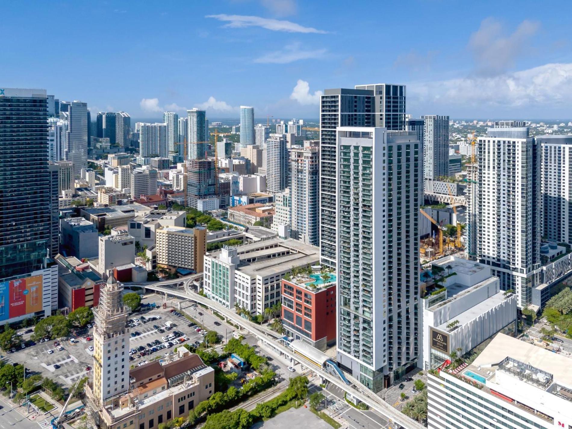 Modern 1Br Apartment With Breathtaking Views Heart Of Downtown Miami Exterior photo